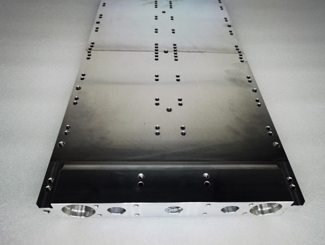 Vacuum Brazed Liquid Cold Plates-